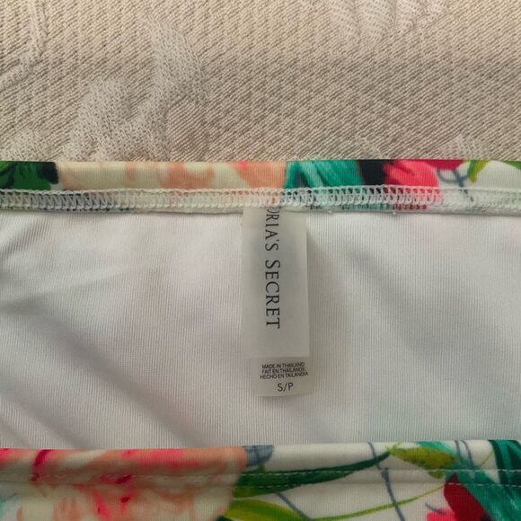 Victoria's Secret Swim Bikini Set 32B Hardware Top Bottom SP Tropical Floral New - Picture 3 of 13